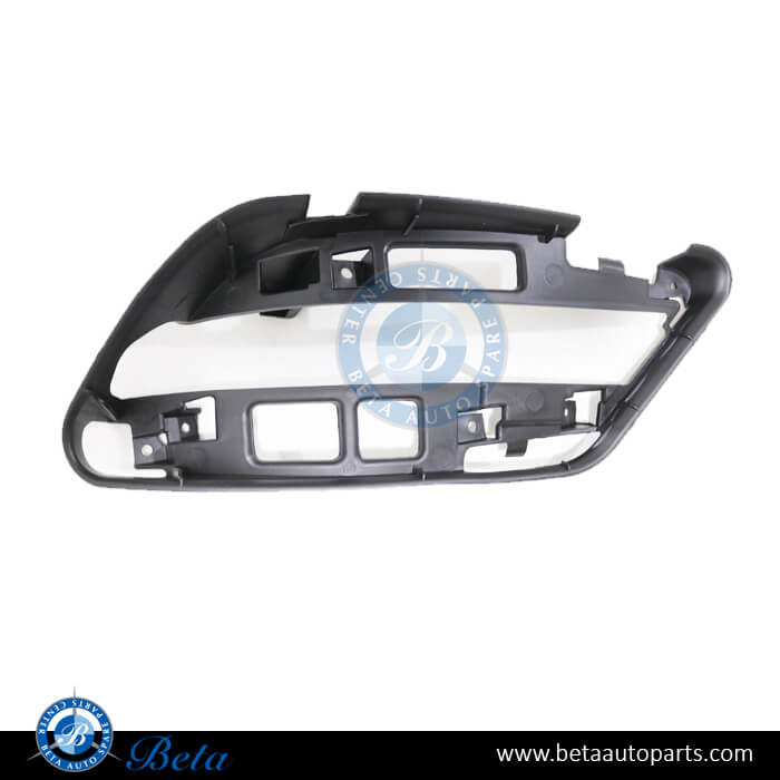 Right Side Fog Lamp Base AMG for Mercedes C-Class W204 2010-2011 models, Part Number 2048852914 Right Side Fog Lamp Base AMG for Mercedes C-Class W204 2010-2011 models, Part Number 2048852914